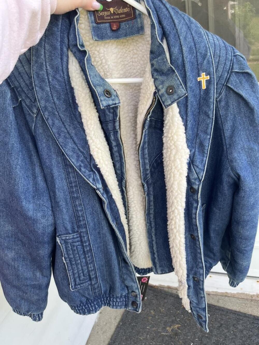 Vintage Sergio Valente sherpa-lined denim bomber jacket 🤍
